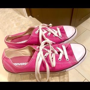 Pink converse sneakers, size 10